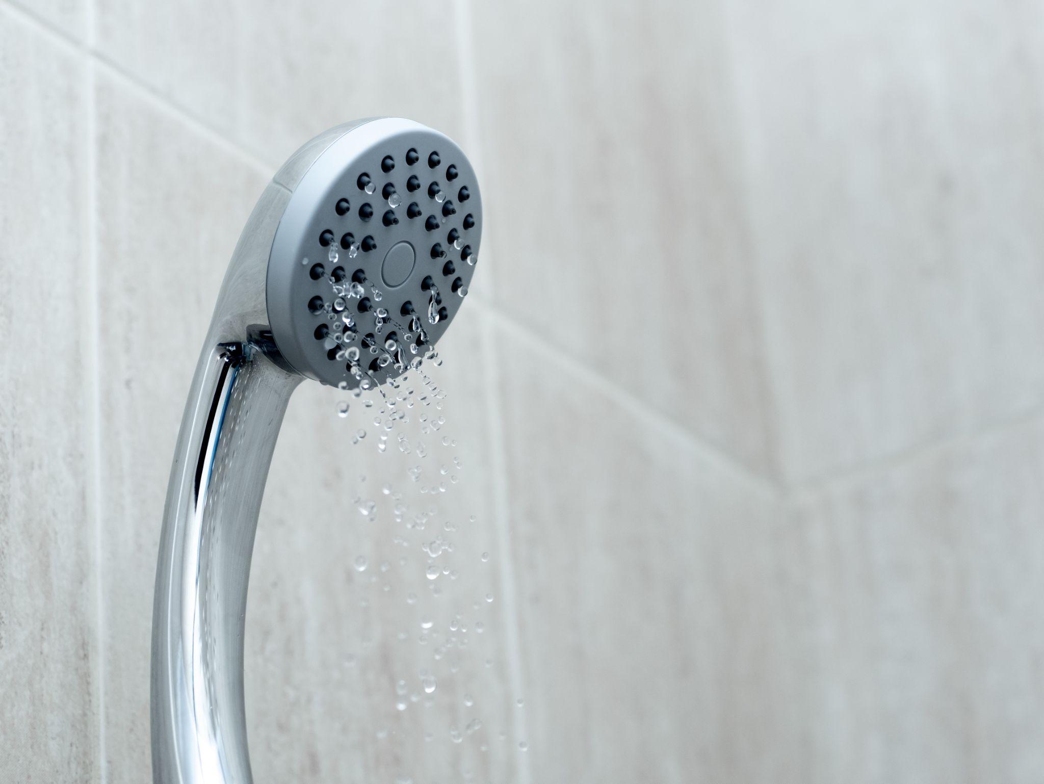 Shower head with low water pressure